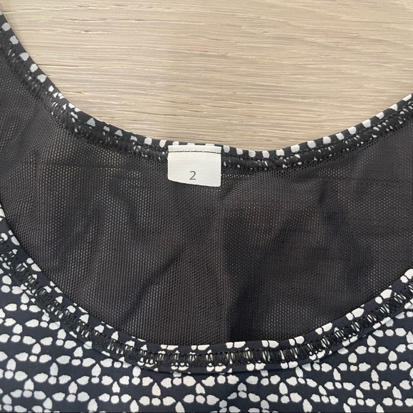 Lululemon Printed Mesh Back Tank Top - Picture 5 of 5